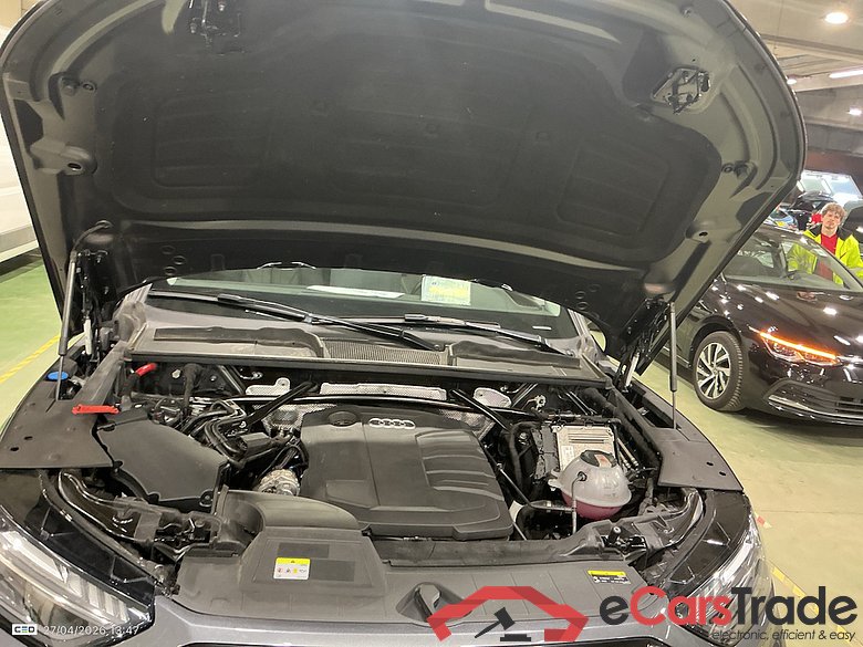 AUDI Q5 2.0 40 TDI S TRONIC QUATTRO B. E. S LINE #5