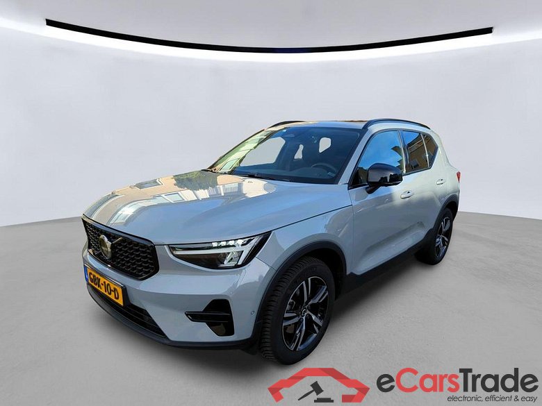 VOLVO XC40 145 kW