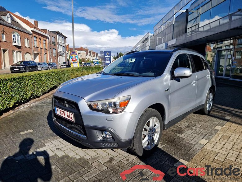 MITSUBISHI ASX 1.8 Di-D 2WD Invite #2