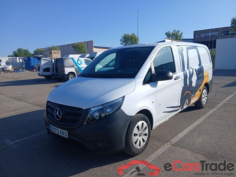MERCEDES-BENZ Vito / 2014 / 4P / furgón 114 CDI Larga