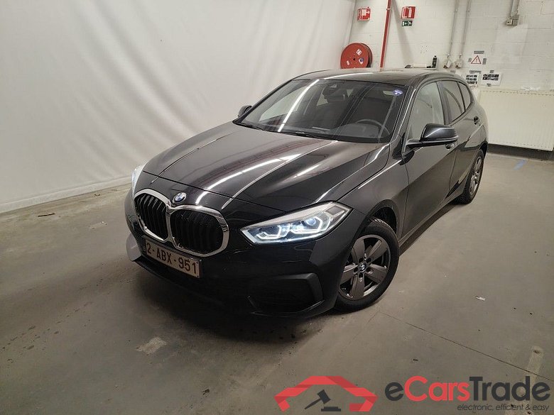 BMW 1 Reeks Hatch 118iA (100 kW) 5d #1
