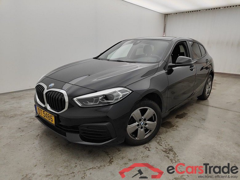 BMW 1 HATCH DIESEL - 2019 118 dA 150hp (EU6AP) 5d #1