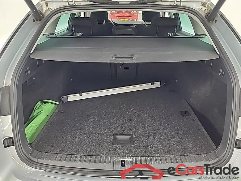 SKODA Octavia Combi 1.5 TSI Greentech First Edition 5D 110kW #5