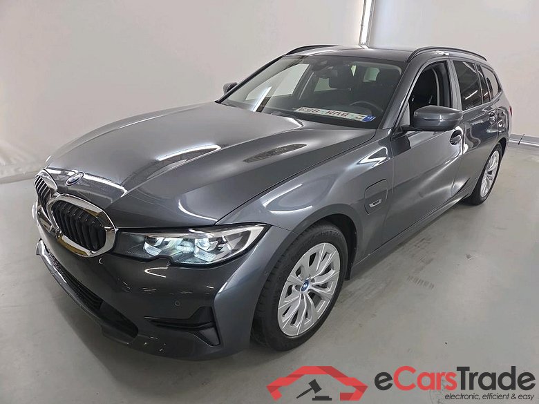 BMW 3 TOURING - 2019 330eA PHEV