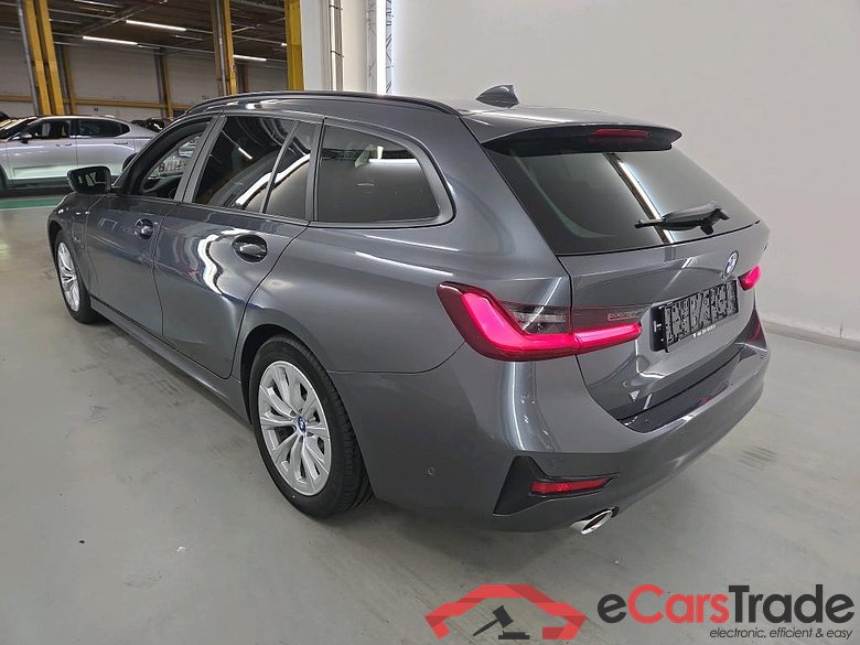 BMW 3 TOURING - 2019 330eA PHEV #3