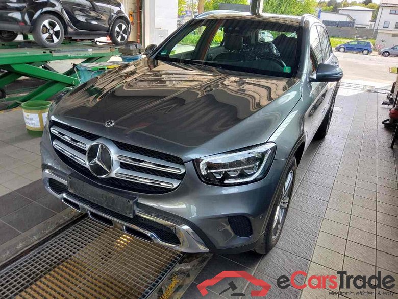 Mercedes-Benz GLC (BM 253)(06.2015->) DE - SUV5 GLC 300 de EU6d, 4Matic, (Facelift) 2020 - 2022 #1