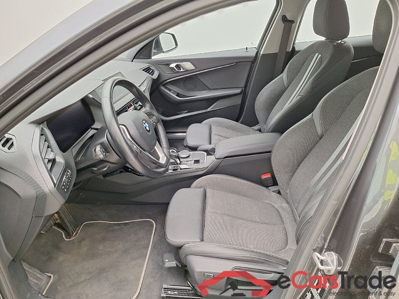BMW, 1-serie '19, BMW 1 Reeks Hatch 118iA (100 kW) 5d #3