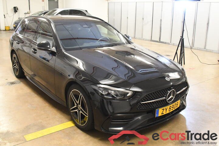 Mercedes-Benz C 200d AMG Night Aut. Pano LED-Xenon Widescreen Ambient Navi Sport-Leather KeylessGo Camera Klima PDC ... #2