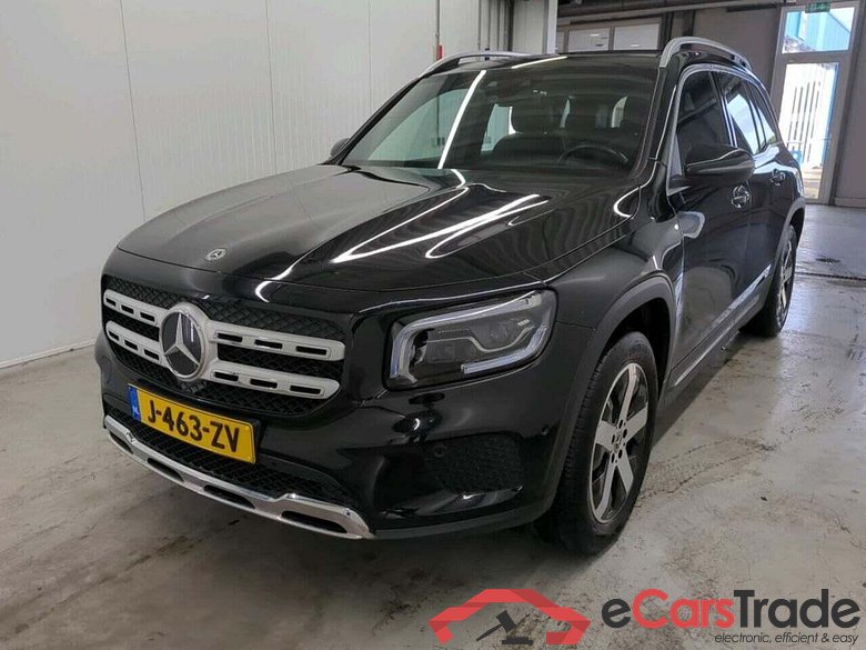 MERCEDES-BENZ GLB 200 Bns Sol. Lux.