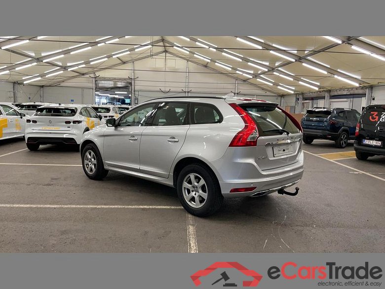 Volvo XC60 2.0 D4 Aut. Navi 1/2 Leather Klima PDC ... #4