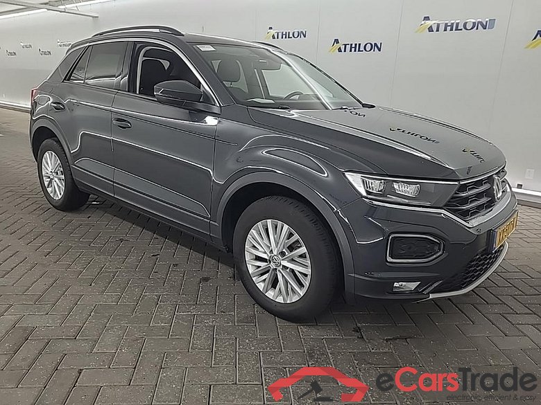 VOLKSWAGEN T-Roc 1.5 TSI 110kW DSG Style 5D #2