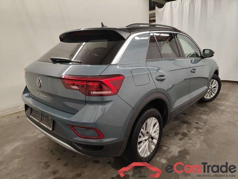 Volkswagen T-Roc 1.0 TSI Life Business 5d #2