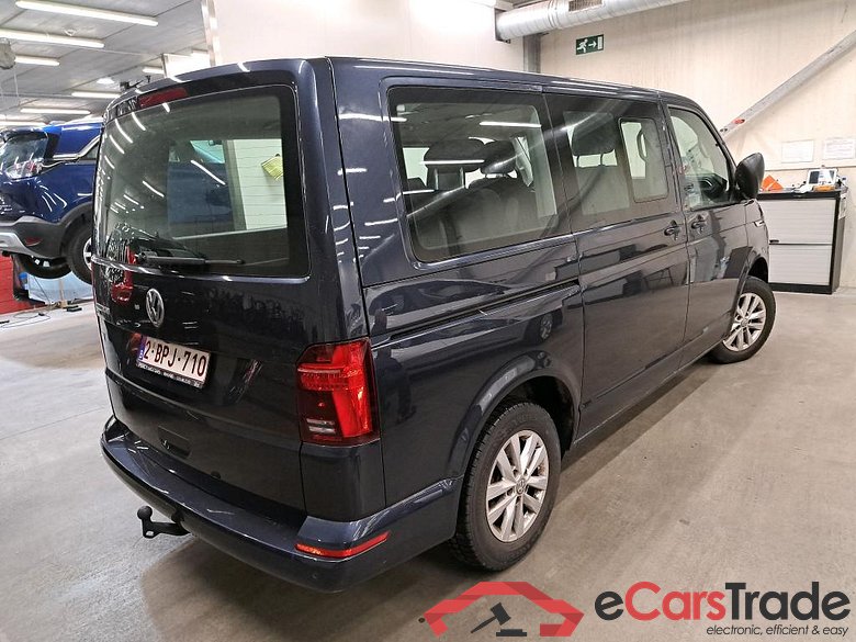 VOLKSWAGEN - VW  MULTIVAN Bus 2.0TDi 150PK DSG Trendline With Climatronic & Nav Discover Media & LED & Cruise Control & Light & Sight & Rear Camera #2