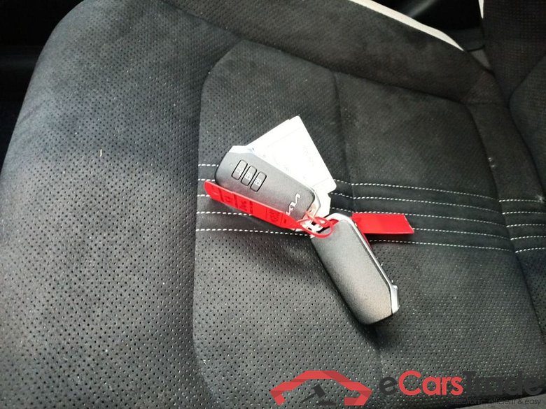 KIA EV6 77.4 kWh 228 RWD GT Line 5d #4