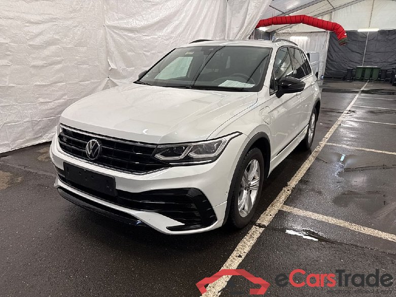 Tiguan R-Line eHybrid 1.4 TSI 180KW AT6 E6d