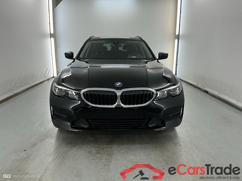 BMW 3 TOURING DIESEL - 2019 318 d AdBlue #2