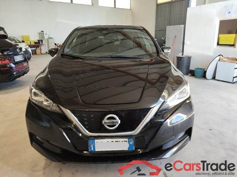 NISSAN LEAF / 2017 / 5P / BERLINA BUSINESS 40KWH #6