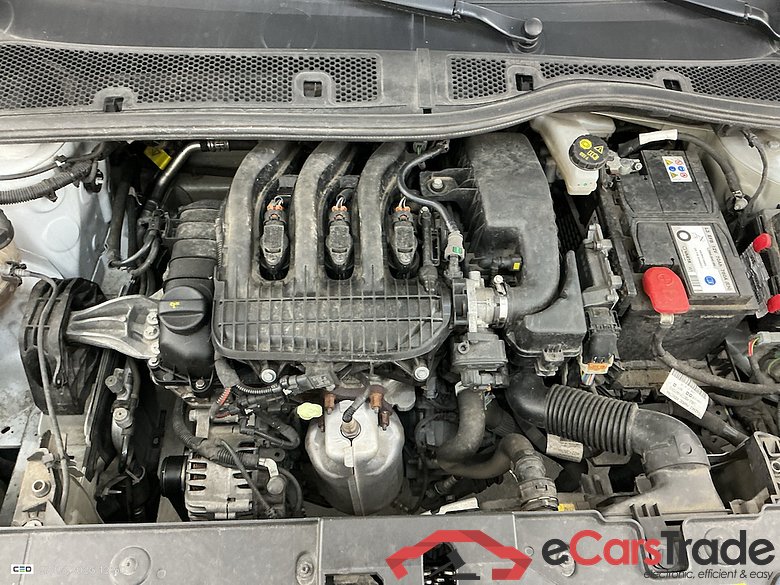 PEUGEOT 208 1.2 PURETECH E6.3 55KW S-S ACTIVE #5