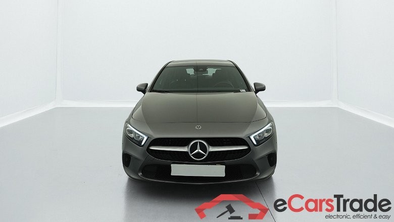 Mercedes-Benz A 250 E 8G-DCT BUSINESS LINE #2