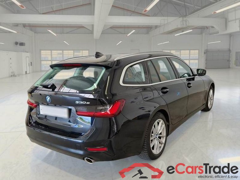 BMW SERIE 3 / 2018 / 5P / STATION WAGON 330E BUSINESS ADVANTAGE TOURING AUTO #2