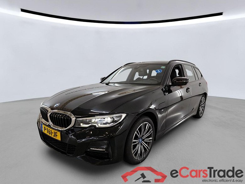 BMW 3-serie Touring 120 kW #1
