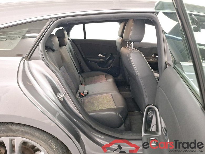 MERCEDES-BENZ CLASSE CLA SHOOTING BRAKE DIES CLA 180 d Business Solution #6