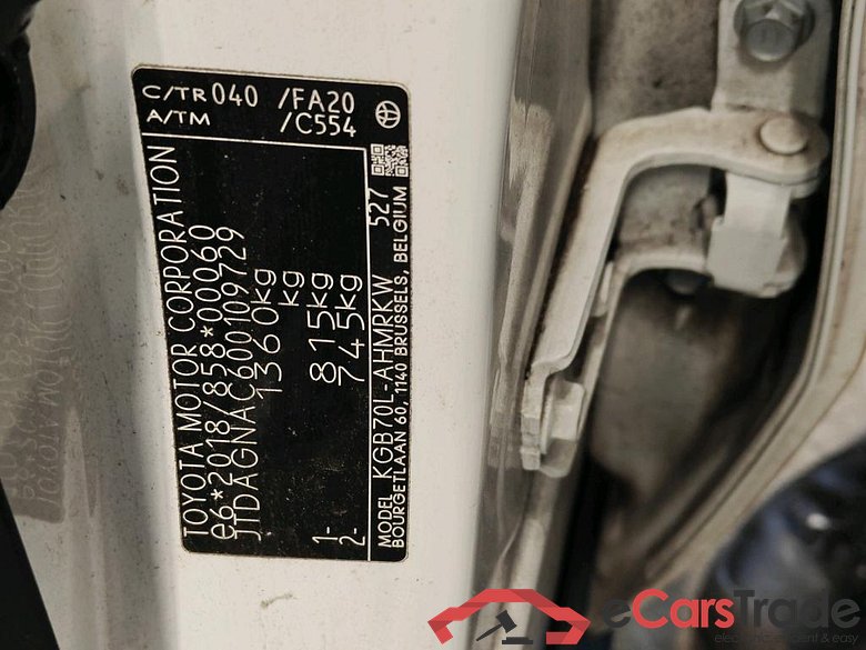 Toyota AYGO X 1.0 VVT-i MT 5d #6
