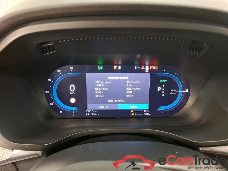 VOLVO XC60 / 2021 / 5P / SUV Recharge T6 350 GT 8 Plus Style Dark #6