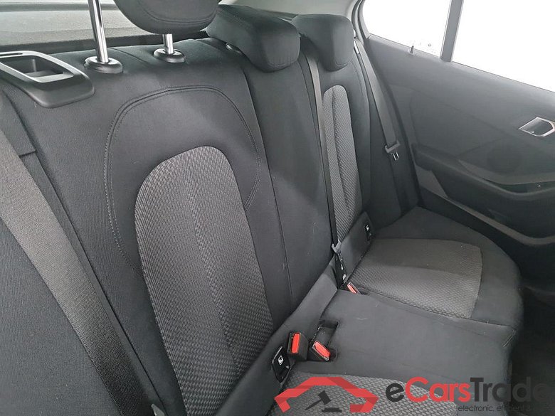 BMW 1 SERIES HATCH 1.5 118I (100KW) #6