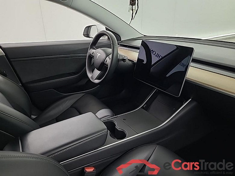 Tesla Model 3 Standard Range Plus RWD 4D 225kW #6