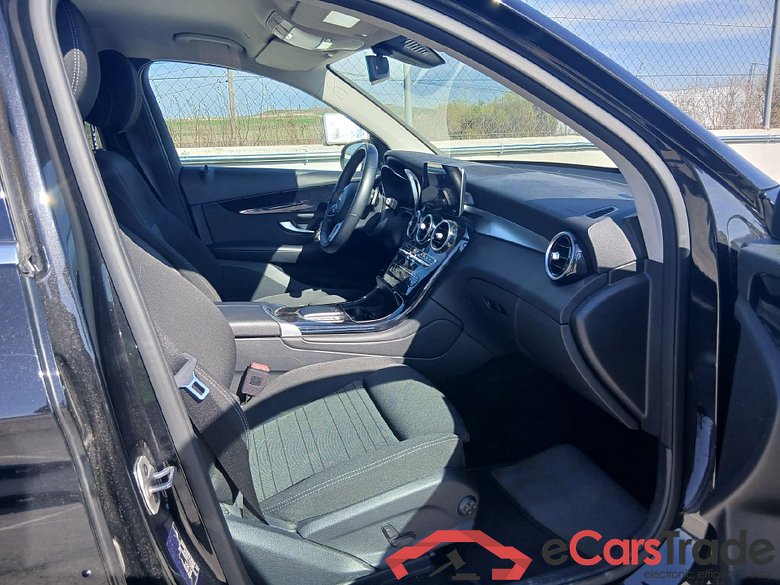 MERCEDES-BENZ Clase GLC / 2019 / 5P / todoterreno GLC 300 de 4MATIC #6