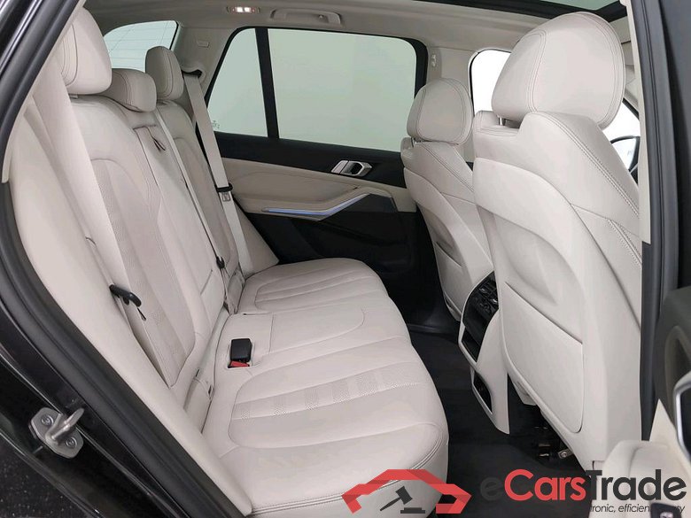 BMW X5 3.0 XDRIVE45E 155KW 4WD AUTO #6