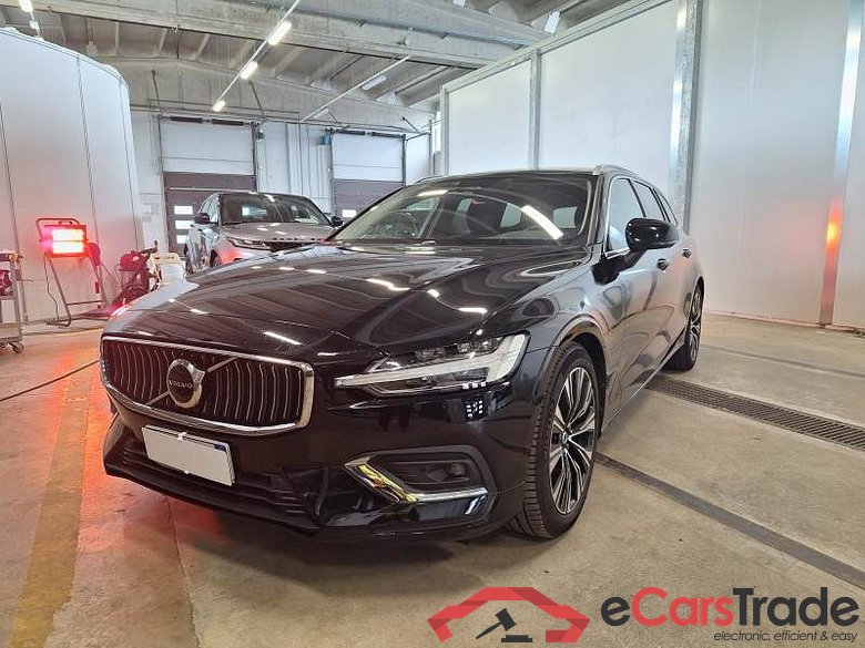 VOLVO V60 / 2019 / 5P / STATION WAGON B4 D AUTOM. PLUS BRIGHT