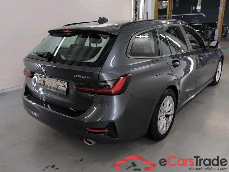 BMW 3 SERIES TOURING 2.0 320E TOURING #4