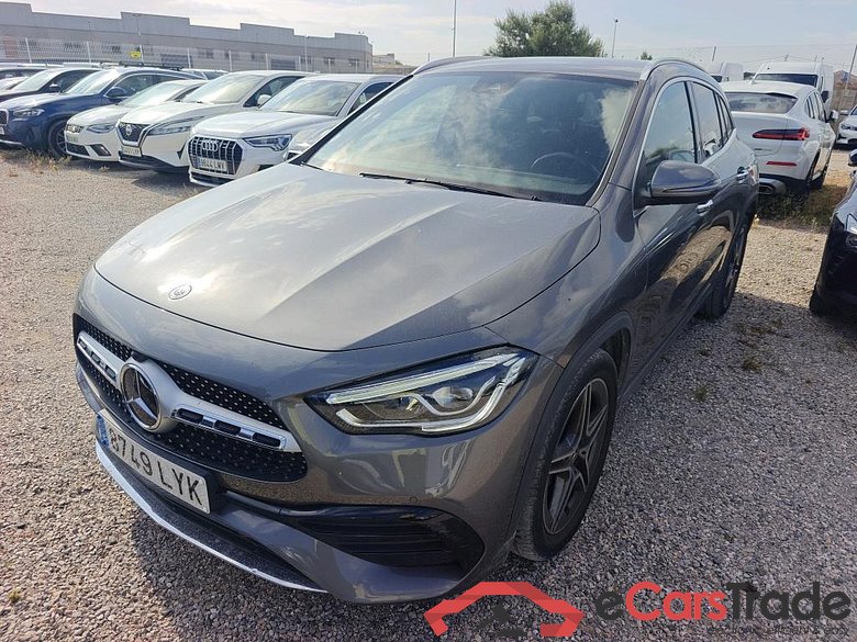 MERCEDES-BENZ GLA / 2020 / 5P / todoterreno GLA 200 D