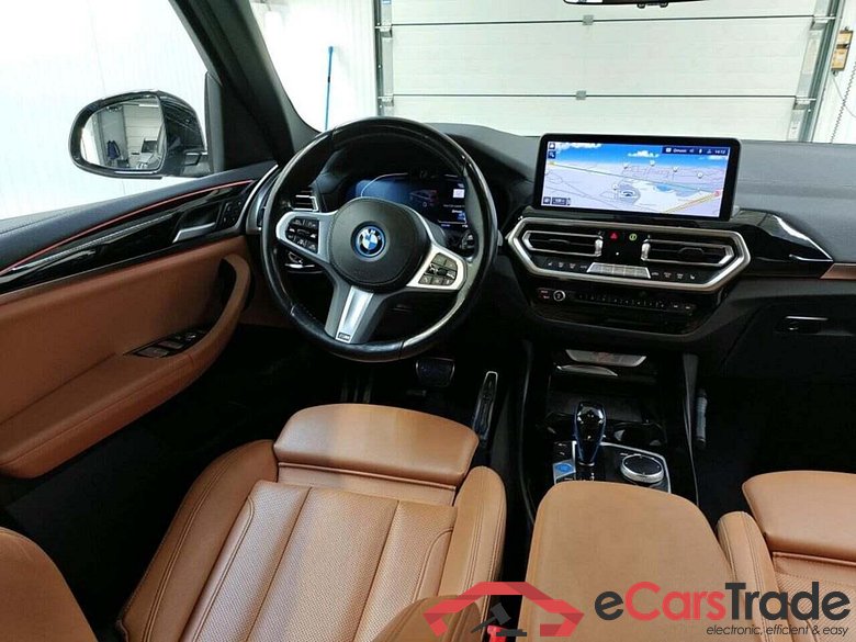 BMW iX3 Executive #3