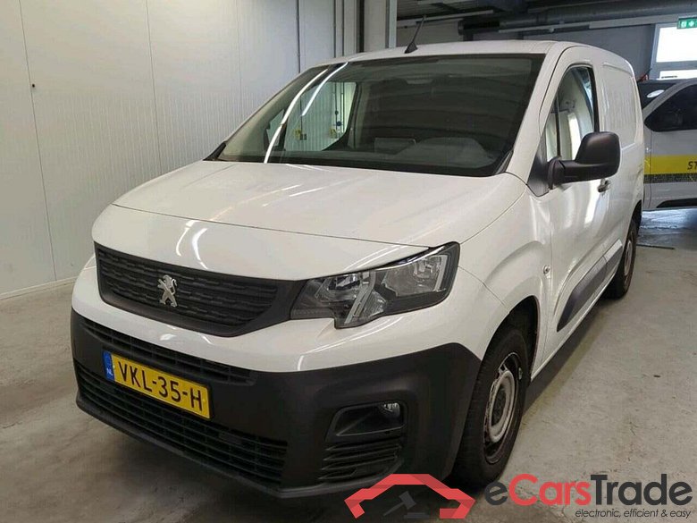 PEUGEOT Partner 1.2 PT. Premium