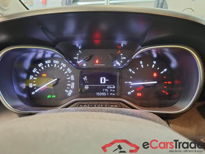 CITROEN C3 AIRCROSS / 2021 / 5P / SUV BLUEHDI 110 SeS SHINE #4