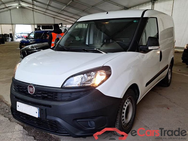FIAT DOBLÒ CARGO / 2014 / 4P / VETT. FURGONATA CH1 BUSINESS 1.6 MJET 120CV E6D-F SeS