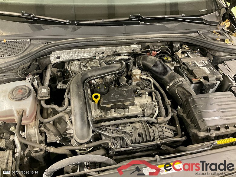 VOLKSWAGEN GOLF VIII 1.0 TSI 81KW ACTIVE #6