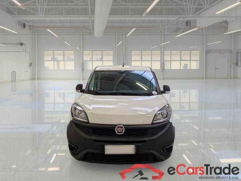 FIAT DOBLÒ CARGO / 2014 / 4P / VETT. FURGONATA CH1 LOUNGE 1.3 MJET 95CV E6D SeS #5