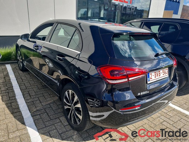 MERCEDES-BENZ A-CLASS 1.3 A 250 E DCT BUSINESS SOLUTION #3