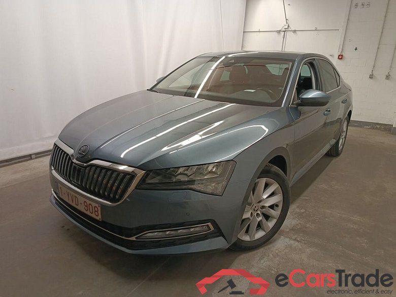 Skoda Superb 2.0 CRTDI 90kW DSG7 Style 5d