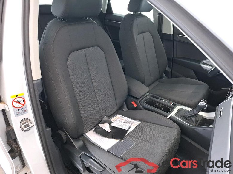 AUDI Q3 / 2018 / 5P / SUV 35 TFSI 150 MHEV S TRONIC BUSINESS LINE #6