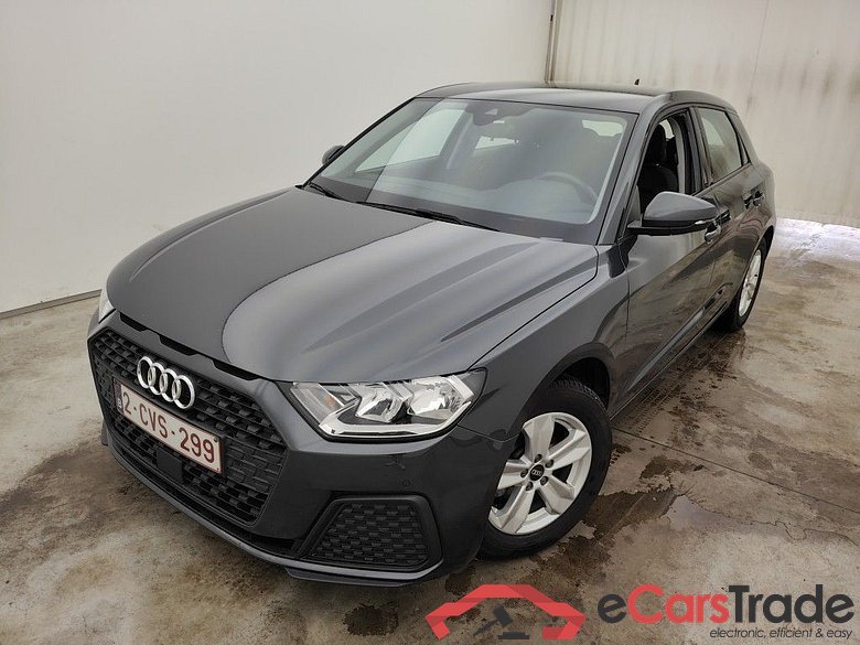 Audi A1 Sportback 1.0 25 TFSI 70kW S tronic Attraction B.E 5d