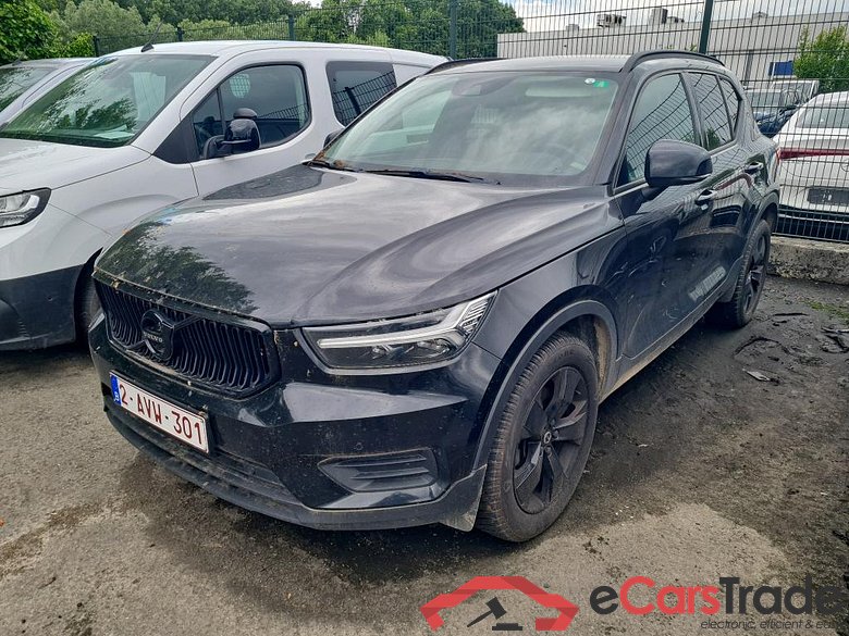 VOLVO - VOL XC40 T2 129PK Momentum Core         ***      CLUTCH OUT    -     KUPPLUNG DEFEKT   !     ***          With Sensus Navigation & Winter & Park Assist Pack   * PETROL *