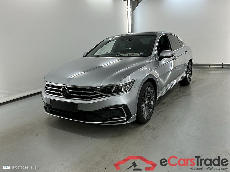VOLKSWAGEN PASSAT 1.4 TSI GTE BUSINESS DSG