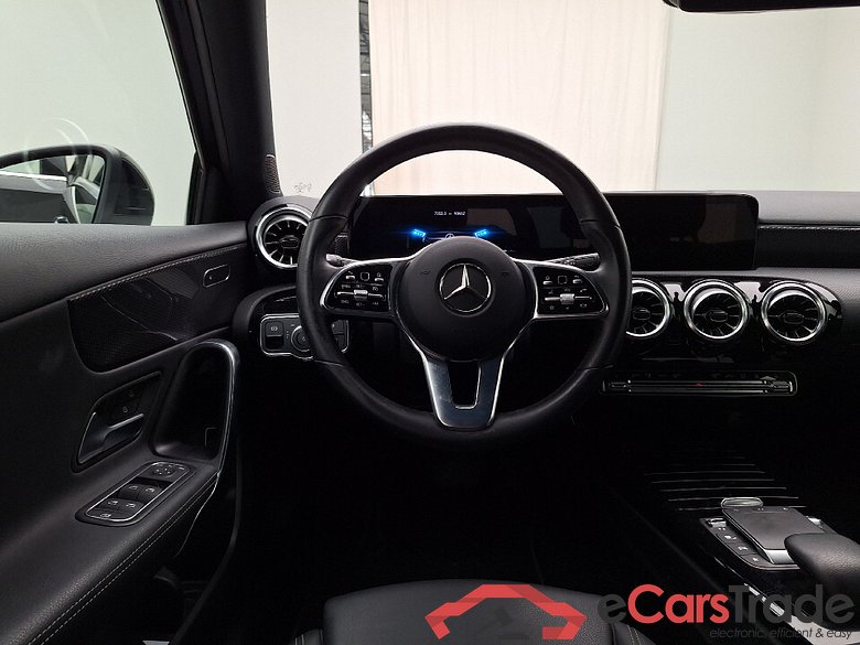 Mercedes, A-Class '18 PHEV, Mercedes-Benz A-Klasse A 250 e Luxury Line 5d #5