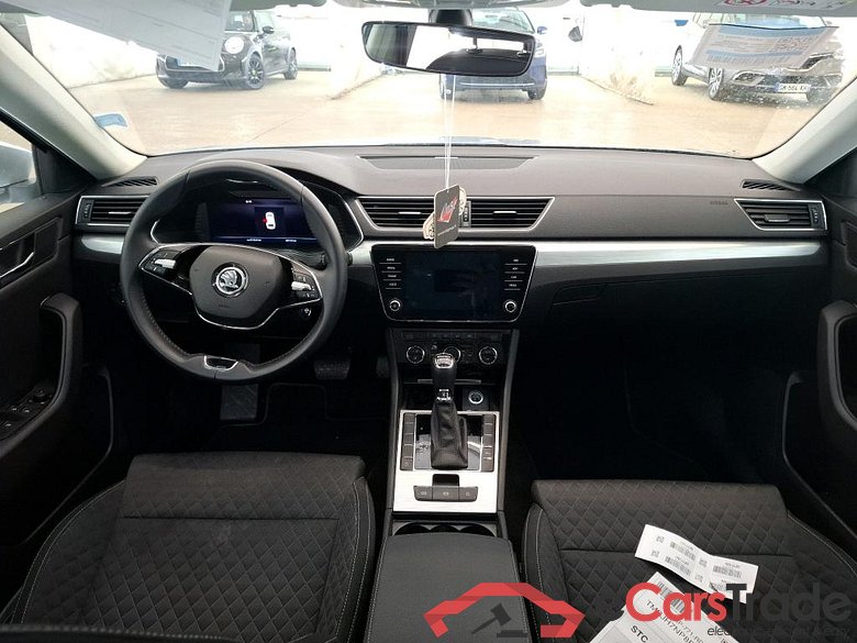 Superb Break Business 2.0 TDI 150CV BVA7 E6d #5