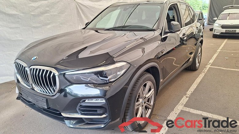 Baureihe X5 xDrive 45 e 3.0 290KW AT8 E6d